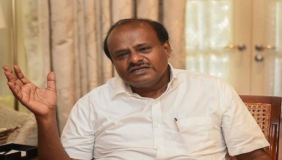 ಲಸಿಕೆ ವಿತರಣೆಯಲ್ಲಿ ಗುಜರಾತ್ ಮೇಲೆ ಅತಿಯಾದ ಪ್ರೀತಿ, ಕನ್ನಡಿಗರಿಗೆ ತಾರತಮ್ಯ: ಎಚ್ ಡಿಕೆ