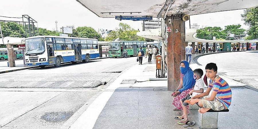 ಬೆಡ್'ಗೂ ಕ್ಯೂ ಸಿಸ್ಟಮ್: ವಿನೂತನ ವ್ಯವಸ್ಥೆಗೆ ಸಚಿವ ಅರವಿಂದ ಲಿಂಬಾವಳಿ ಚಾಲನೆ
