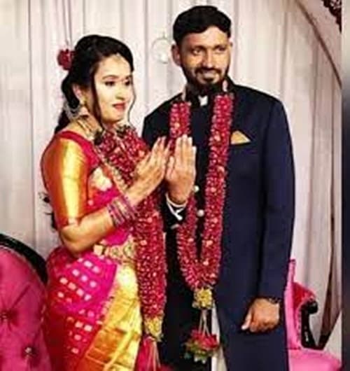 ಚೇತನ್ ಸಧ್ಯ ಪುನೀತ್ ಅಭಿನಯದ 'ಜೇಮ್ಸ್ ' ಚಿತ್ರವನ್ನು ನಿರ್ದೇಶನ ಮಾಡುತ್ತಿದ್ದಾರೆ.