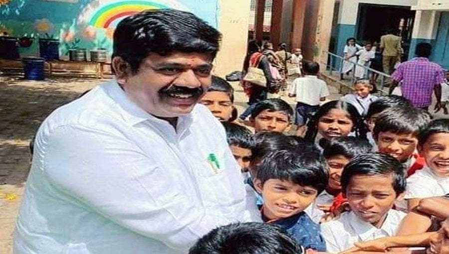 'ನನ್ನ ಮೇಲೆ ಆರೋಪ ಮಾಡಿದವರು ತೊಂದರೆ ಅನುಭವಿಸಿ ಸಾಯುತ್ತಾರೆ': ಲಸಿಕೆ ದುರ್ಬಳಕೆ ಆರೋಪಕ್ಕೆ ಶಾಸಕ ರಘು ಪ್ರತಿಕ್ರಿಯೆ 