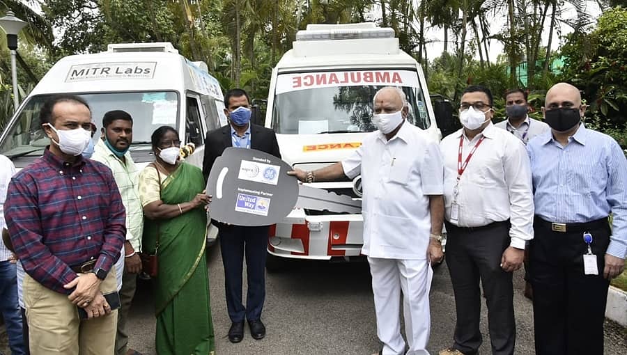 ಬಿಬಿಎಂಪಿ ಲಸಿಕೆ ಸಂಗ್ರಹ ವಾಹನಕ್ಕೆ ಸಿಎಂ ಯಡಿಯೂರಪ್ಪ ಚಾಲನೆ