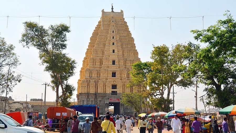 ಕೊರೋನಾ ನಿರ್ಬಂಧ ಸಡಿಲಿಕೆ: ವಿಶ್ವವಿಖ್ಯಾತ ತಾಣ ಹಂಪಿ ಇಂದಿನಿಂದ ಪ್ರವಾಸಿಗರಿಗೆ ಮುಕ್ತ