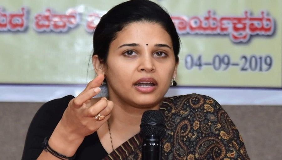 ಸುಳ್ಳು ಆರೋಪ ಮಾಡಿ ತೇಜೋವಧೆಗೆ ಯತ್ನ: ರೋಹಿಣಿ ಸಿಂಧೂರಿ ವಿರುದ್ಧ ಹಕ್ಕುಚ್ಯುತಿ ಮಂಡನೆಗೆ ಸಾರಾ ಮಹೇಶ್ ನಿರ್ಧಾರ