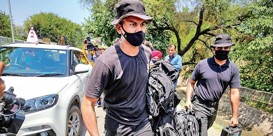 ವಾಯುನೆಲೆಯಲ್ಲಿ ಡ್ರೋಣ್ ಸ್ಫೋಟ ಪ್ರಕರಣ: ಎನ್ಎಸ್ಜಿಯ ವಿಶೇಷ ಬಾಂಬ್ ತಪಾಸಣಾ ತಂಡದಿಂದ ತನಿಖೆ ಆರಂಭ
