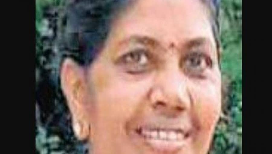 ದಿನದ 15 ಗಂಟೆ ಜನರ ಆರೈಕೆ: ಇದು ಮಂಗಳೂರಿನ ಆಶಾ ಕಾರ್ಯಕರ್ತೆಯ ಜೀವನ ಕಥೆ