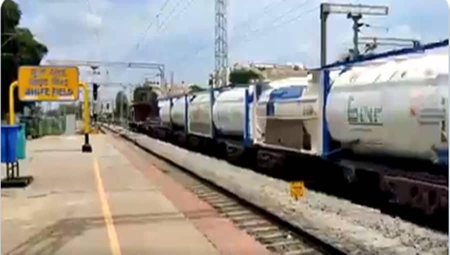 ಬೆಂಗಳೂರು ತಲುಪಿದ 29ನೇ ಆಕ್ಸಿಜನ್ ಎಕ್ಸ್ ಪ್ರೆಸ್: 126.7 ಮೆಟ್ರಿಕ್ ಟನ್ ಪ್ರಾಣವಾಯು ಆಗಮನ
