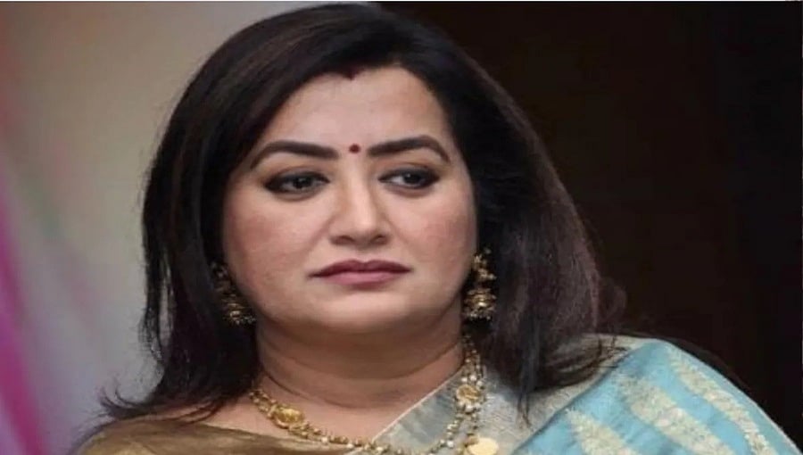 ರಾಕ್ ಲೈನ್ ವೆಂಕಟೇಶ್ ನಿವಾಸದ ಮುಂದೆ ಜೆಡಿಎಸ್ ಪ್ರತಿಭಟನೆ: ಸಂಸದೆ ಸುಮಲತಾ ಮನೆ ಮುಂದೆ ಪೊಲೀಸ್ ಭದ್ರತೆ ಹೆಚ್ಚಳ