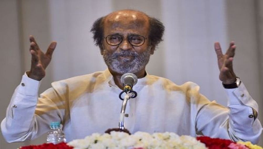 ರಾಜಕೀಯದ ನಿರ್ಧಾರವನ್ನು ಮರುಪರಿಶೀಲಿಸುತ್ತೇನೆ: ರಜನಿಕಾಂತ್