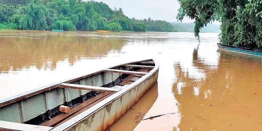 ವಯನಾಡಿನಲ್ಲಿ ಭಾರೀ ಮಳೆ: ಕಬಿನಿ ಜಲಾಶಯದ ನೀರಿನ ಮಟ್ಟ ಏರಿಕೆ; ನದಿಪಾತ್ರದ ಜನರಿಗೆ ಮುನ್ನೆಚ್ಚರಿಕೆ