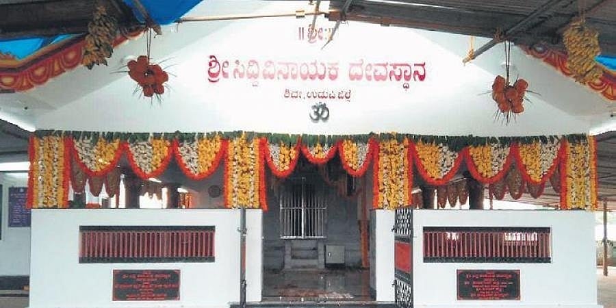 ಉಡುಪಿ: ಕ್ರಿಶ್ಚಿಯನ್ ಉದ್ಯಮಿಯಿಂದ ಎರಡು ಕೋಟಿ ರು. ವೆಚ್ಚದಲ್ಲಿ ಸಿದ್ಧಿವಿನಾಯಕ ದೇವಾಲಯ ನಿರ್ಮಾಣ!