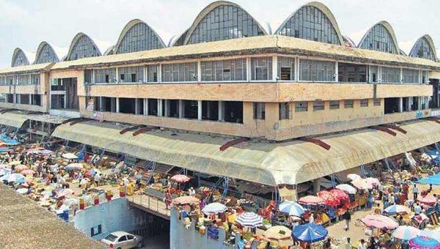 ಕೆ.ಆರ್. ಮಾರುಕಟ್ಟೆಯಲ್ಲಿ ಫುಡ್ ಕೋರ್ಟ್: ಯೋಜನೆ ಕೈಬಿಟ್ಟ ಬಿಬಿಎಂಪಿ ಅಧಿಕಾರಿಗಳು
