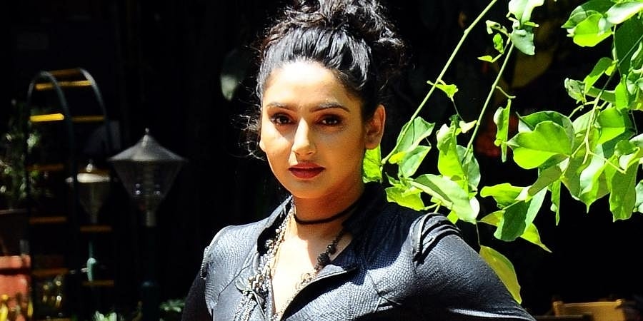 ಮೊಟ್ಟ ಮೊದಲ ಆಲ್ಬಂ ಸಾಂಗ್ ನಲ್ಲಿ 'ತುಪ್ಪದ ಬೆಡಗಿ' ರಾಗಿಣಿ ದ್ವಿವೇದಿ!