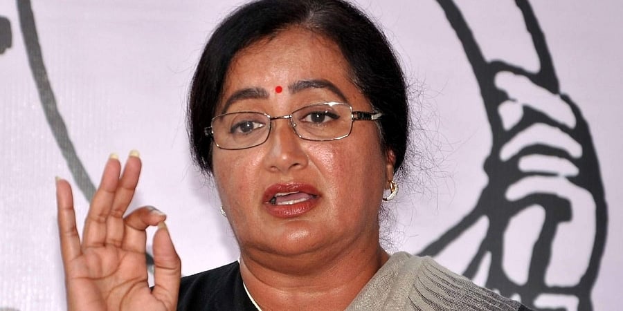 ಮಂಡ್ಯದ ಅಕ್ರಮ ಗಣಿಗಾರಿಕೆಯನ್ನು ಸಿಬಿಐ ತನಿಖೆಗೆ ವಹಿಸಬೇಕು: ಸಂಸದೆ ಸುಮಲತಾ ಒತ್ತಾಯ