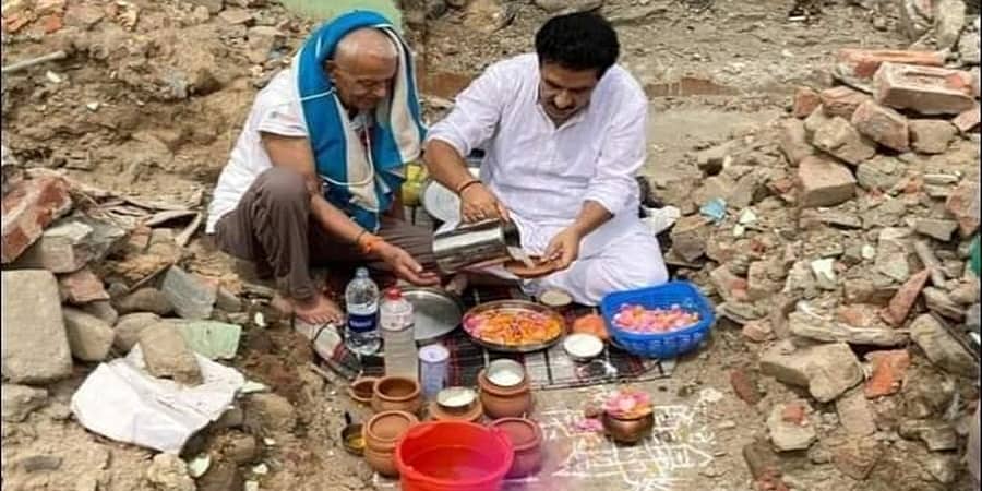 ಕಾಶ್ಮೀರಿ ಪಂಡಿತರಿಗೆ ಸೇರಿದ್ದ 9 ಆಸ್ತಿಗಳು ಮಾಲಿಕರಿಗೆ ಹಸ್ತಾಂತರ