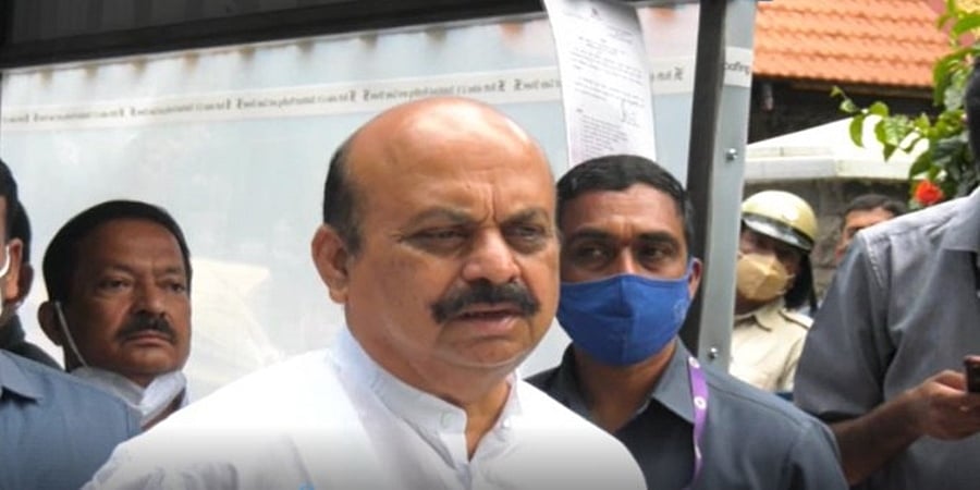 ಸದ್ಯಕ್ಕೆ ಲಾಕ್ ಡೌನ್, ವಿಕೇಂಡ್ ಕರ್ಫ್ಯೂ ಇಲ್ಲ; ಪಾಸಿಟಿವಿಟಿ ಪ್ರಮಾಣ ಶೇ. 2 ಕ್ಕಿಂತ ಕಡಿಮೆ ಇರುವ ಜಿಲ್ಲೆಗಳಲ್ಲಿ ಶಾಲೆ ಆರಂಭ