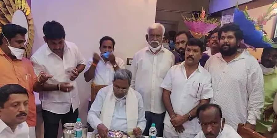 ಎಂಟಿಬಿ ನಾಗರಾಜ್ ಭೇಟಿ; ಬಿಜೆಪಿಯೊಂದಿಗೆ ಯಾವುದೇ ರಾಜಕೀಯ ಸಂಬಂಧ ಇಲ್ಲ- ಸಿದ್ದರಾಮಯ್ಯ 