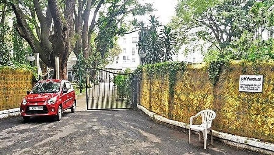 ಇದು ಅಧಿಕೃತ: ಸಿಎಂ ಬೊಮ್ಮಾಯಿಗೆ ನಂ.1 ರೇಸ್ ವ್ಯೂ ಕಾಟೇಜ್ ನಿವಾಸ ಹಂಚಿಕೆ