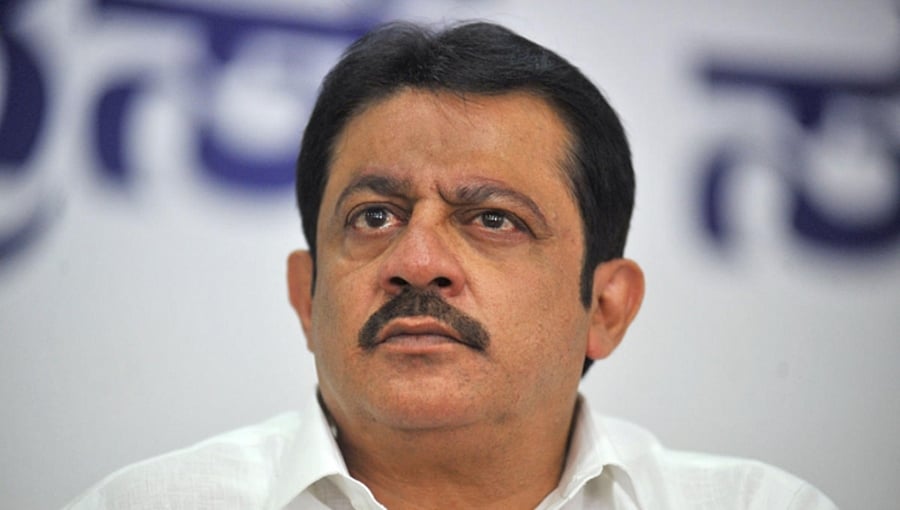 ಸಿದ್ದರಾಮಯ್ಯಗಾಗಿ ಕ್ಷೇತ್ರ ತ್ಯಾಗ! 2023ರ ಚುನಾವಣೆಯಲ್ಲಿ ಜಮೀರ್ ಅಹ್ಮದ್ ಖಾನ್ ತುಮಕೂರಿನಿಂದ ಸ್ಪರ್ಧೆ?