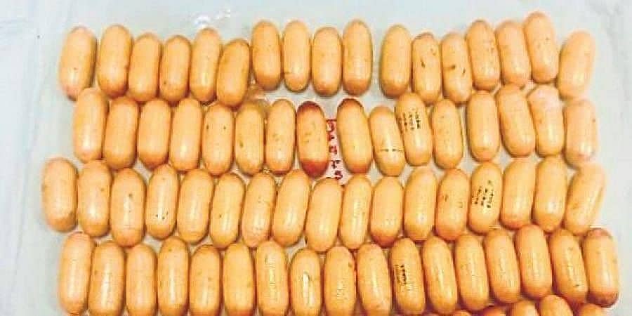 ಹೊಟ್ಟೆಯೊಳಗೆ 1.2 ಕೆ.ಜಿ ಕೊಕೈನ್ ಸಾಗಿಸುತ್ತಿದ್ದವ ಬೆಂಗಳೂರು ಏರ್ ಪೋರ್ಟಲ್ಲಿ ಸೆರೆ