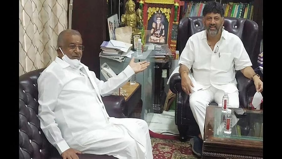 ಜೆಡಿಎಸ್ ನಿಂದ ಮತ್ತೊಬ್ಬ ಪ್ರಭಾವಿ ನಾಯಕ ಹೊರಕ್ಕೆ: ವಿಧಾನಸಭೆ ಚುನಾವಣೆ ಸಮಯದಲ್ಲಿ ಕಾಂಗ್ರೆಸ್ ಸೇರಲಿರುವ ಜಿಟಿ ದೇವೇಗೌಡ!