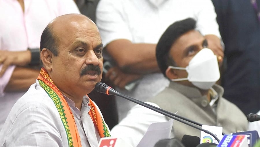 6 ರಿಂದ 8ನೇ ತರಗತಿ ಶಾಲೆ ಆರಂಭಕ್ಕೆ ಅನುಮತಿ; ಸಾರ್ವಜನಿಕ ಗಣೇಶೋತ್ಸವ ಕುರಿತು ಸದ್ಯ ಯಾವುದೇ ನಿರ್ಧಾರ ಇಲ್ಲ!