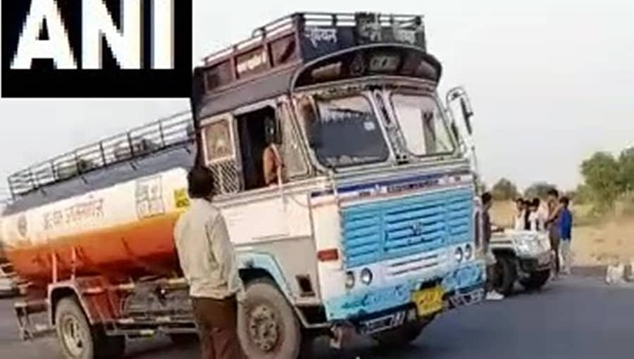 ಬಿಕನೇರ್ನಲ್ಲಿ ಟ್ರಕ್-ಕ್ರೂಸರ್ ನಡುವೆ ಭೀಕರ ಅಪಘಾತ; 11 ಮಂದಿ ದುರ್ಮರಣ, 7 ಜನರಿಗೆ ಗಾಯ
