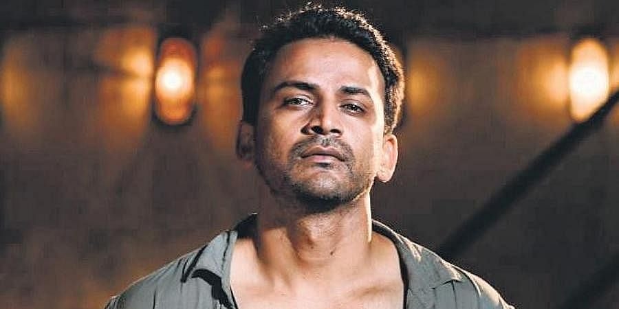 ಹೆಡ್-ಬುಷ್ ಚಿತ್ರಕ್ಕೆ ಡಾಲಿ ಧನಂಜಯ್ ನಿರ್ಮಾಪಕ
