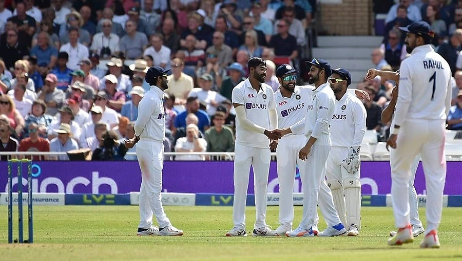 ಇಂಗ್ಲೆಂಡ್ ವಿರುದ್ಧದ ಮೊದಲ ಟೆಸ್ಟ್: 183ಕ್ಕೆ ಇಂಗ್ಲೆಂಡ್ ಆಲೌಟ್, 162 ರನ್ ಗಳಿಂದ ಹಿಂದಿರುವ ಭಾರತ
