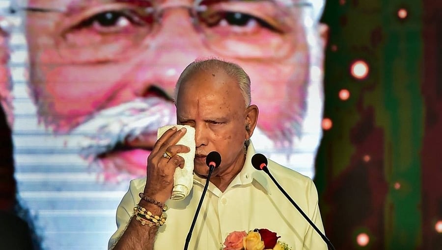 'ಸುಸೂತ್ರವಾಗಿ ನಡೆಯುತ್ತಿದ್ದ ಸರ್ಕಾರ ಬೀಳಿಸಿದ್ದಕ್ಕೆ, ಆಪರೇಷನ್ ಕಮಲದಂತಹ ಅನೈತಿಕತೆಗೆ ಬಿಜೆಪಿ ಜನರ ಕ್ಷಮೆ ಕೇಳಲಿ'