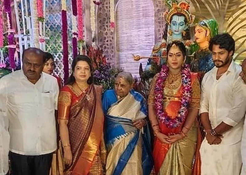 ರೇವತಿ ಸೀಮಂತ ಫೋಟೋಗಳು