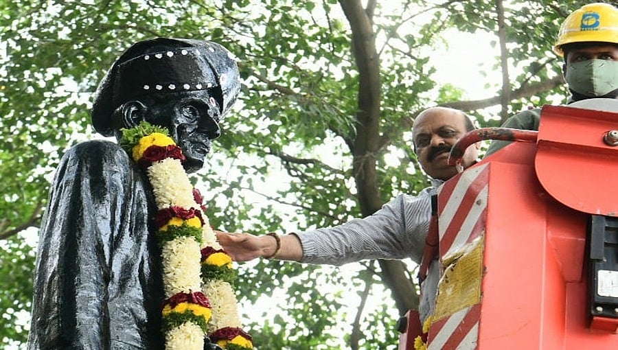 ಸರ್ ಎಂ.ವಿಶ್ವೇಶ್ವರಯ್ಯನವರ ಹಾದಿಯಲ್ಲಿಯೇ ನಾಡು ಕಟ್ಟಲು ಸಂಕಲ್ಪ ಮಾಡೋಣ: ಸಿಎಂ ಬಸವರಾಜ ಬೊಮ್ಮಾಯಿ