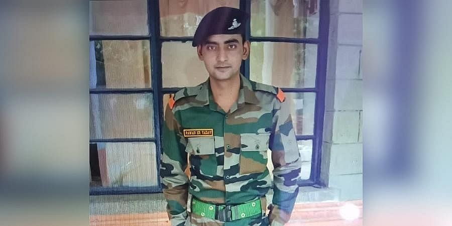 ಮಾಸ್ಕ್ ಧರಿಸದ ಸೈನಿಕನಿಗೆ ಥಳಿತ: ಮೂವರು ಪೊಲೀಸರು ಅಮಾನತು