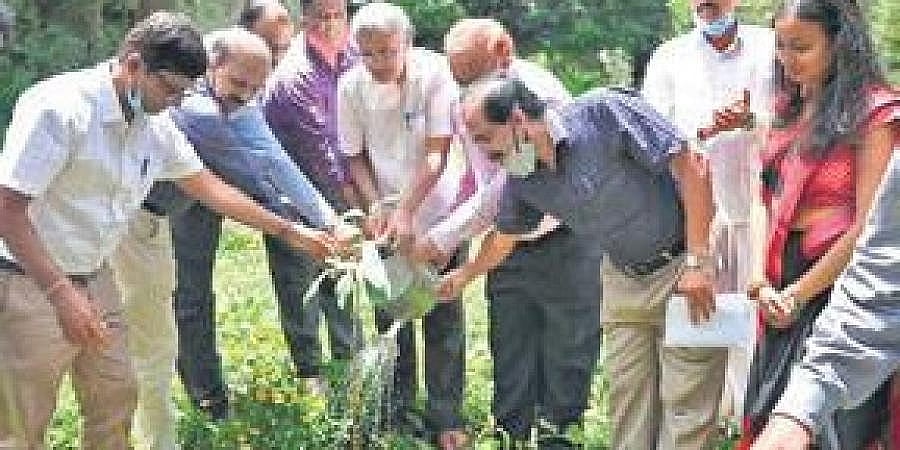 ಪ್ರಕೃತಿ, ಅಭಿವೃದ್ಧಿಯ ನಡುವೆ ಸಮತೋಲನ ಸಾಧಿಸಬೇಕು: ಬೆಂಗಳೂರು ವಿವಿ ಕುಲಪತಿ ಪ್ರೊ. ವೇಣುಗೋಪಾಲ್