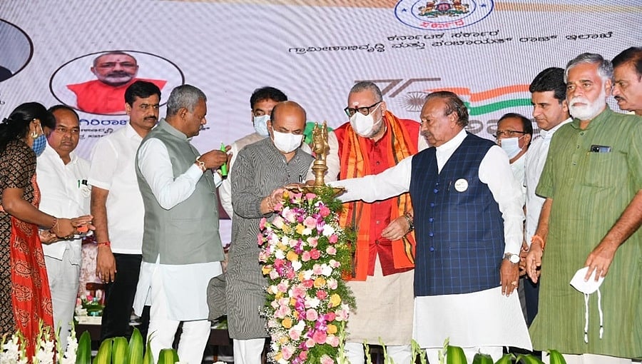 2022, ಜನವರಿ 26 ರಂದು 'ಗ್ರಾಮ ಸೇವಾ ಯೋಜನೆ'ಗೆ ಚಾಲನೆ: ಮುಖ್ಯಮಂತ್ರಿ ಬಸವರಾಜ ಬೊಮ್ಮಾಯಿ ಘೋಷಣೆ