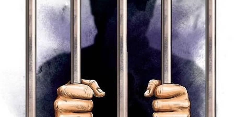 ಬೆಂಗಳೂರು: ಕೋವಿಡ್-19 ಸಾಂಕ್ರಾಮಿಕ ನಡುವೆ ಕೈದಿಗಳಲ್ಲಿ ಮಾನಸಿಕ ಒತ್ತಡ ನಿವಾರಣೆಗೆ ನಿಮ್ಹಾನ್ಸ್ ನೆರವು