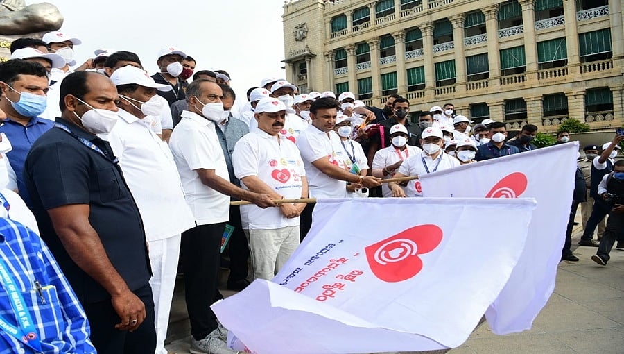 'ಆರೋಗ್ಯ ಬಹಳ ಮುಖ್ಯ, ಇವತ್ತಿಂದ ನಾನು ನಿಯಮಿತವಾಗಿ ವಾಕಿಂಗ್ ಮಾಡುತ್ತೇನೆ, ನೀವೂ ಮಾಡಿ': ವಿಶ್ವ ಹೃದಯ ದಿನ ಸಿಎಂ ಬೊಮ್ಮಾಯಿ ಕರೆ