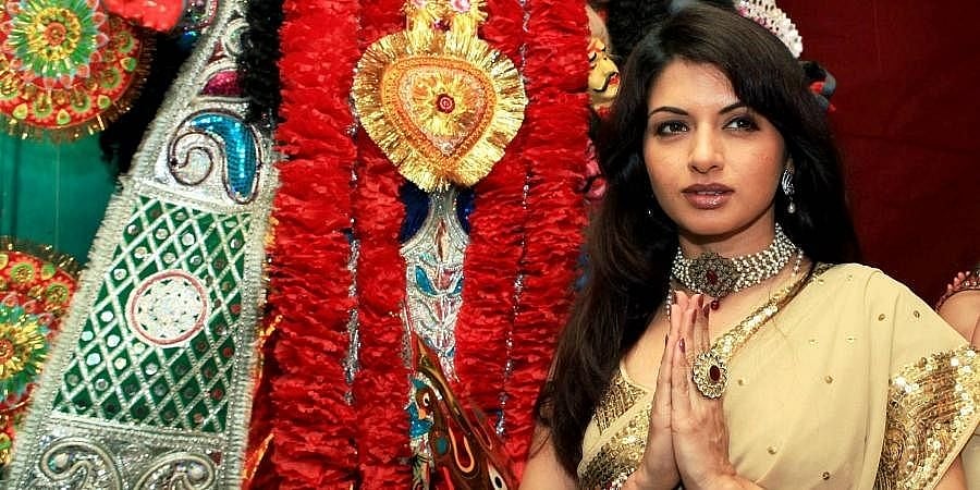 ನಟ ಸಲ್ಮಾನ್ ಖಾನ್ ಜೊತೆ ಕಿಸ್ಸಿಂಗ್ ಸೀನ್ ಮಾಡುವುದಿಲ್ಲವೆಂದು ಅತ್ತಿದ್ದ ನಟಿ ಭಾಗ್ಯಶ್ರೀ: ಸೂಪರ್ ಐಡಿಯ ಮಾಡಿದ ನಿರ್ದೇಶಕರು