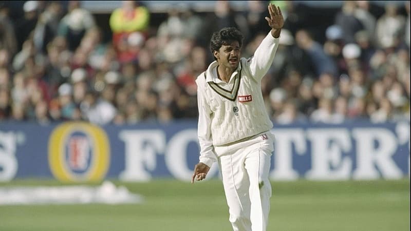 ಜಾವಗಲ್ ಶ್ರೀನಾಥ್ ವೃತ್ತಿ: 1991-2002, ಪಂದ್ಯಗಳು: 67 ವಿಕೆಟ್‍ಗಳು: 236, ಬೌಲಿಂಗ್ ಸರಾಸರಿ: 30.49