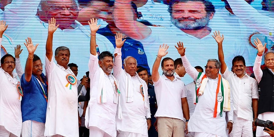 ಬಳ್ಳಾರಿಯಲ್ಲಿ ಭಾರತ್ ಜೋಡೋ ಯಾತ್ರೆ: ಸಂಗನಕಲ್ ಗ್ರಾಮದಿಂದ ಪಾದಯಾತ್ರೆ ಆರಂಭಿಸಿದ ರಾಹುಲ್ ಗಾಂಧಿ