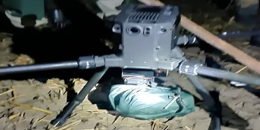 ಪಂಜಾಬ್: ಅಮೃತಸರದ ರಾನಿಯಾದಲ್ಲಿ ಡ್ರೋನ್ ಹೊಡೆದುರುಳಿಸಿದ ಬಿಎಸ್ ಎಫ್