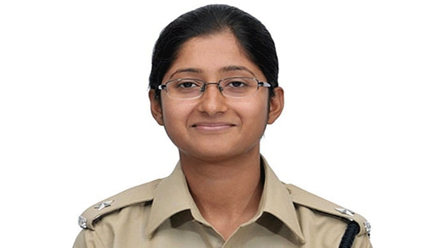 ಡಿಸಿಪಿ ನಿಶಾ ಜೇಮ್ಸ್ ವಿರುದ್ಧ 50 ದೂರು ದಾಖಲು: ಐಪಿಎಸ್ ಅಧಿಕಾರಿಗೆ ಹಲವು ಪೊಲೀಸರ ಬೆಂಬಲ!