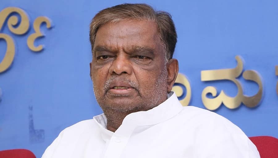 50 ವರ್ಷದ ರಾಜಕೀಯ ಜೀವನದಿಂದ ಶ್ರೀನಿವಾಸ್ ಪ್ರಸಾದ್ ನಿವೃತ್ತಿ: ನನ್ನ ಬಳಿಕ ನನ್ನ ಮಕ್ಕಳು ರಾಜಕಾರಣಕ್ಕೆ ಬರುವುದಿಲ್ಲ!
