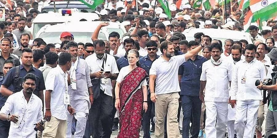ಭಾರತ್ ಜೋಡೋ ಯಾತ್ರೆ: ಮಂಡ್ಯದ ಜನರ ಹೃದಯ ಗೆಲ್ಲಲು ಸೋನಿಯಾ, ರಾಹುಲ್ ಗಾಂಧಿ ಪಾದಯಾತ್ರೆ