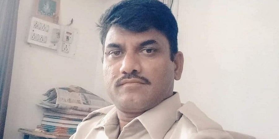 ಎಸ್ಕಾರ್ಟ್ ಇಲ್ಲದೆ ಮನೆಗೆ ಹೋಗು ಎಂದು ಸಿದ್ದರಾಮಯ್ಯಗೆ ಸವಾಲು ಹಾಕಿದ್ದ ಪೊಲೀಸ್ ಪೇದೆ ಅಮಾನತು