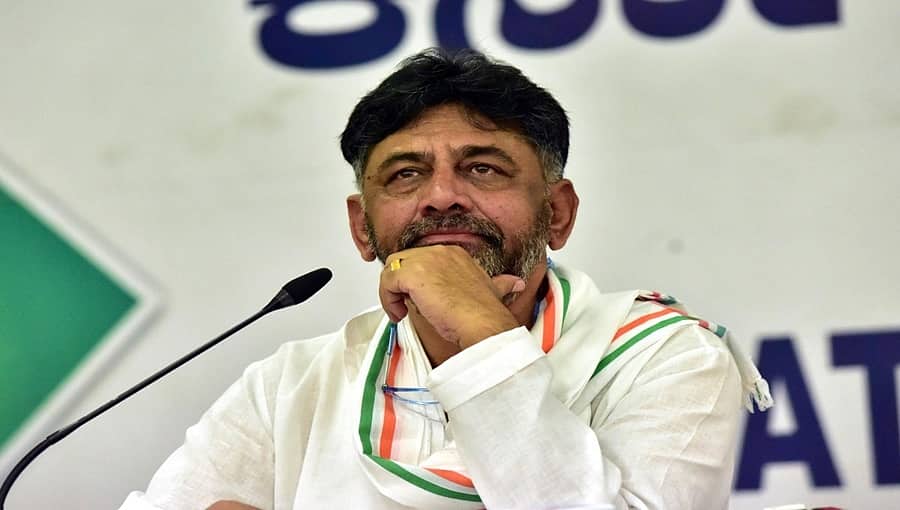 ಕಾನೂನು ಕುಣಿಕೆಯಲ್ಲಿ ಶಿವಕುಮಾರ್: ಕಾಂಗ್ರೆಸ್ ಅಧಿಕಾರಕ್ಕೆ ತರಲು ಹರಸಾಹಸ; ಪಕ್ಷಕ್ಕಾಗಿ ದುಡಿಯಲು ತೀರಾ ಕಡಿಮೆ ಸಮಯಾವಕಾಶ!