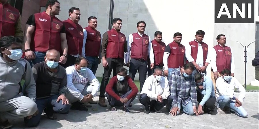 ನವದೆಹಲಿ: ನಕಲಿ ಇಡಿ ಸಮನ್ಸ್ ಸೃಷ್ಟಿಸಿ ಉದ್ಯಮಿ ಸುಲಿಗೆ, 9 ಜನರ ಖತರ್ನಾಕ್ ಗ್ಯಾಂಗ್ ಬಂಧನ