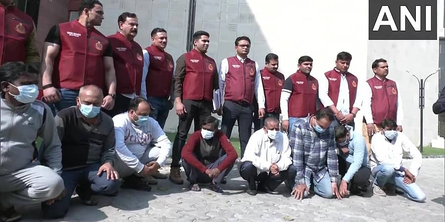 ನವದೆಹಲಿ: ನಕಲಿ ಇಡಿ ಸಮನ್ಸ್ ಸೃಷ್ಟಿಸಿ ಉದ್ಯಮಿ ಸುಲಿಗೆ, 9 ಜನರ ಖತರ್ನಾಕ್ ಗ್ಯಾಂಗ್ ಬಂಧನ