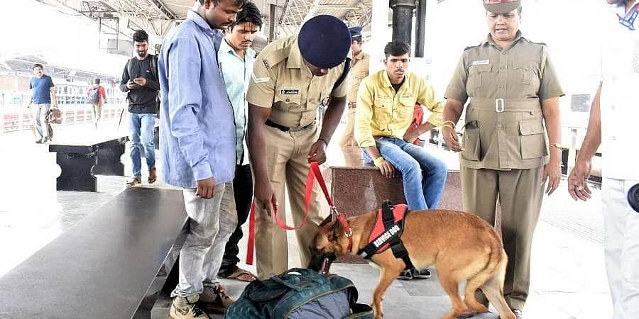 ಮಂಗಳೂರು ಆಟೋ ಸ್ಫೋಟ: ಸ್ಥಳೀಯ ಸಂಪರ್ಕದ ಸಾಧ್ಯತೆ, ತಮಿಳುನಾಡು, ಕೇರಳದಲ್ಲೂ ತನಿಖೆ!