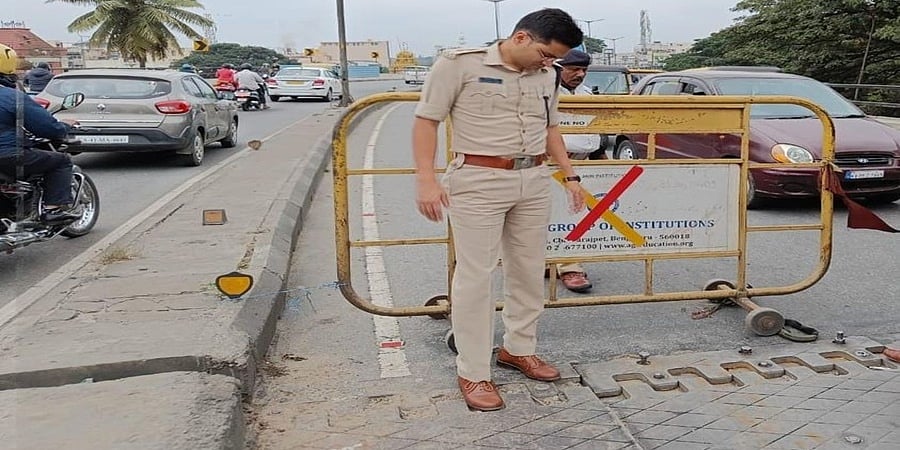 ಕೆ.ಆರ್. ಮಾರುಕಟ್ಟೆ ಫ್ಲೈಓವರ್ ಮೇಲೆದ್ದು ಬಂದ ನಟ್, ಬೋಲ್ಟ್! ವಾಹನ ಸಂಚಾರಕ್ಕೆ ಅಡ್ಡಿ, ಚಾಲಕರ ಪರದಾಟ