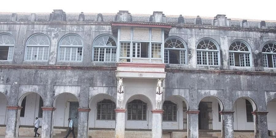 ಮಡಿಕೇರಿ ಕೋಟೆಯ ಪುನರುಜ್ಜೀವನ ಕಾಮಗಾರಿ ಹಠಾತ್ ಸ್ಥಗಿತ!